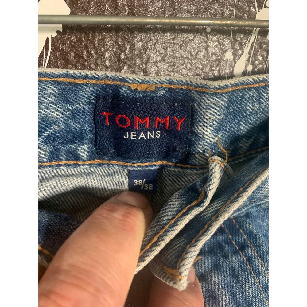 Vintage Tommy Hilfiger Tommy Jeans Light Wash Straight Leg Denim 38x32 Mens 90s
